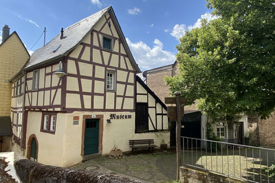 Dorf- und Heimatmuseum Alf im ehemaligen Schulhaus auf dem Kockert.